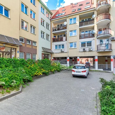 Bosman Place Srodmiescie Apartmán *