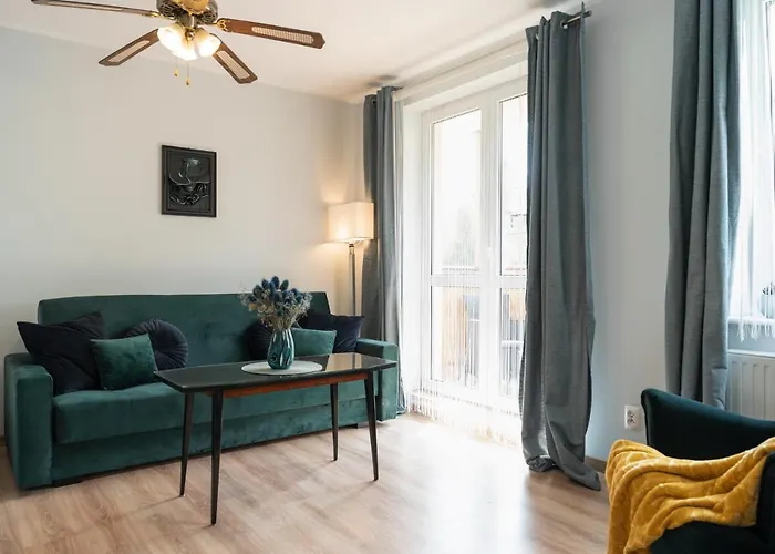 Bosman Place Srodmiescie * Στσέτσιν